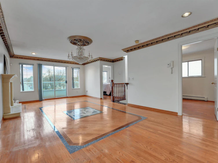 3153 Parker Street, Vancouver, BC, V5K 2V4 - 12