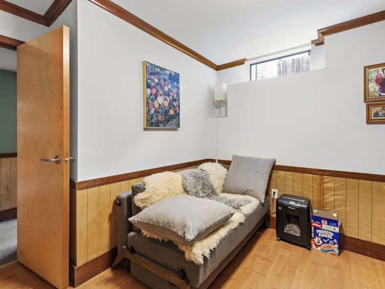 317 Gloucester Court, Coquitlam, BC, V3K 5S6 - 31