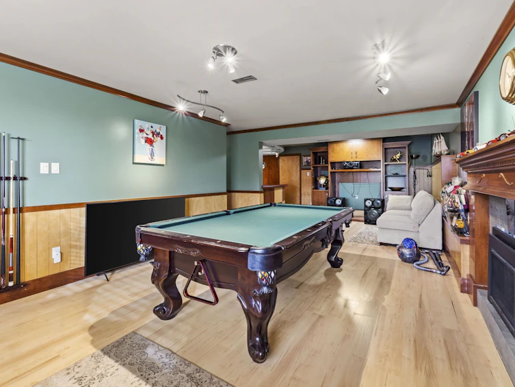 317 Gloucester Court, Coquitlam, BC, V3K 5S6 - 26