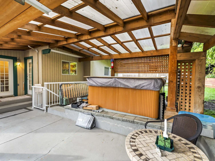 317 Gloucester Court, Coquitlam, BC, V3K 5S6 - 35