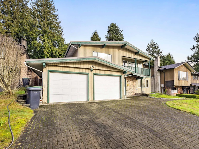 317 Gloucester Court, Coquitlam, BC, V3K 5S6 - 3