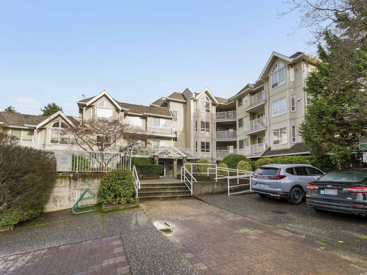 208-13475 96 Avenue, Surrey, BC, V3V 1Y8 - 18