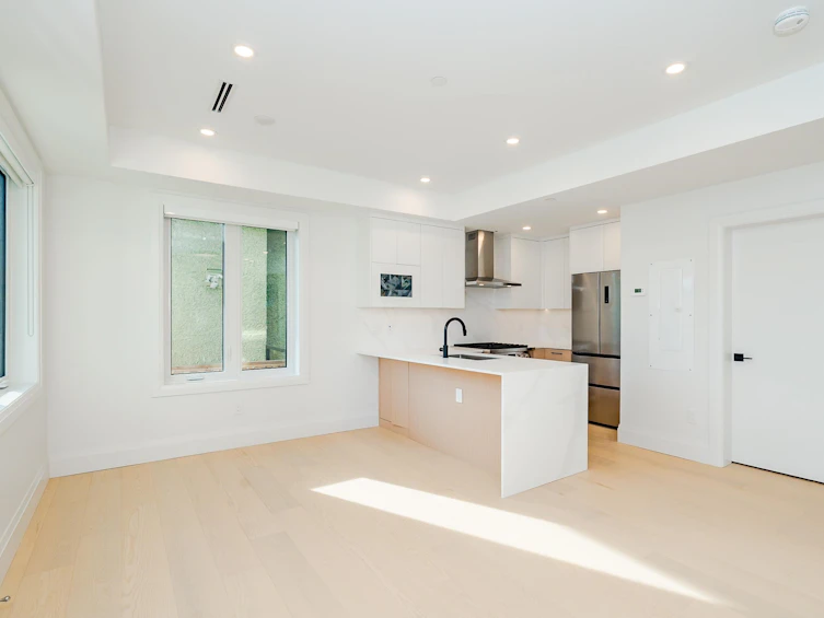 1505 Renfrew Street, Vancouver, BC, V5K 4C8 - 6