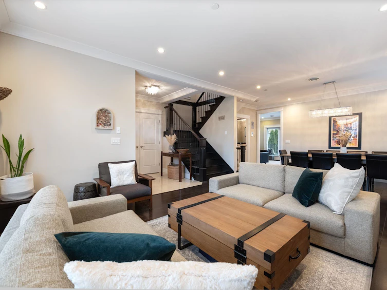 2798 W 19th Avenue, Vancouver, BC, V6L 1E3 - 4