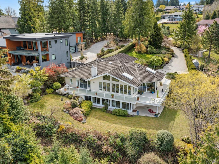 6484 N Gale Avenue, Sechelt, BC, V7Z 0L1 - 4