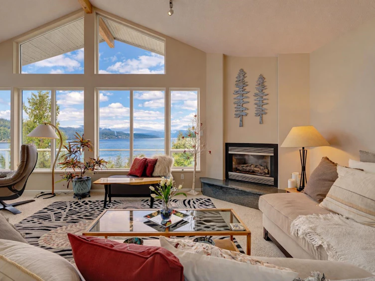 6484 N Gale Avenue, Sechelt, BC, V7Z 0L1 - 16