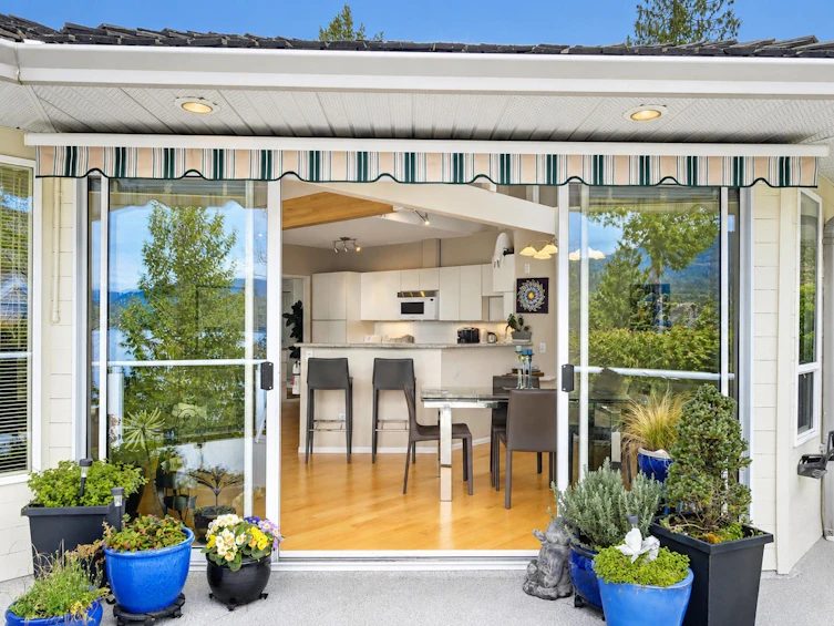 6484 N Gale Avenue, Sechelt, BC, V7Z 0L1 - 24