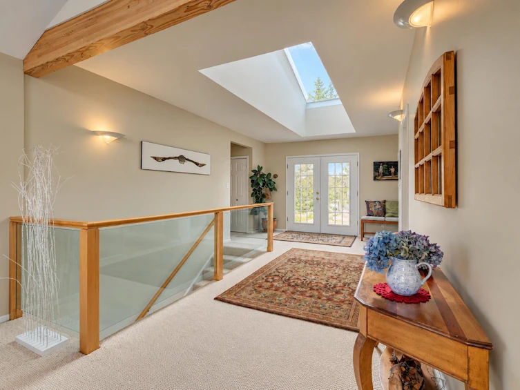 6484 N Gale Avenue, Sechelt, BC, V7Z 0L1 - 30
