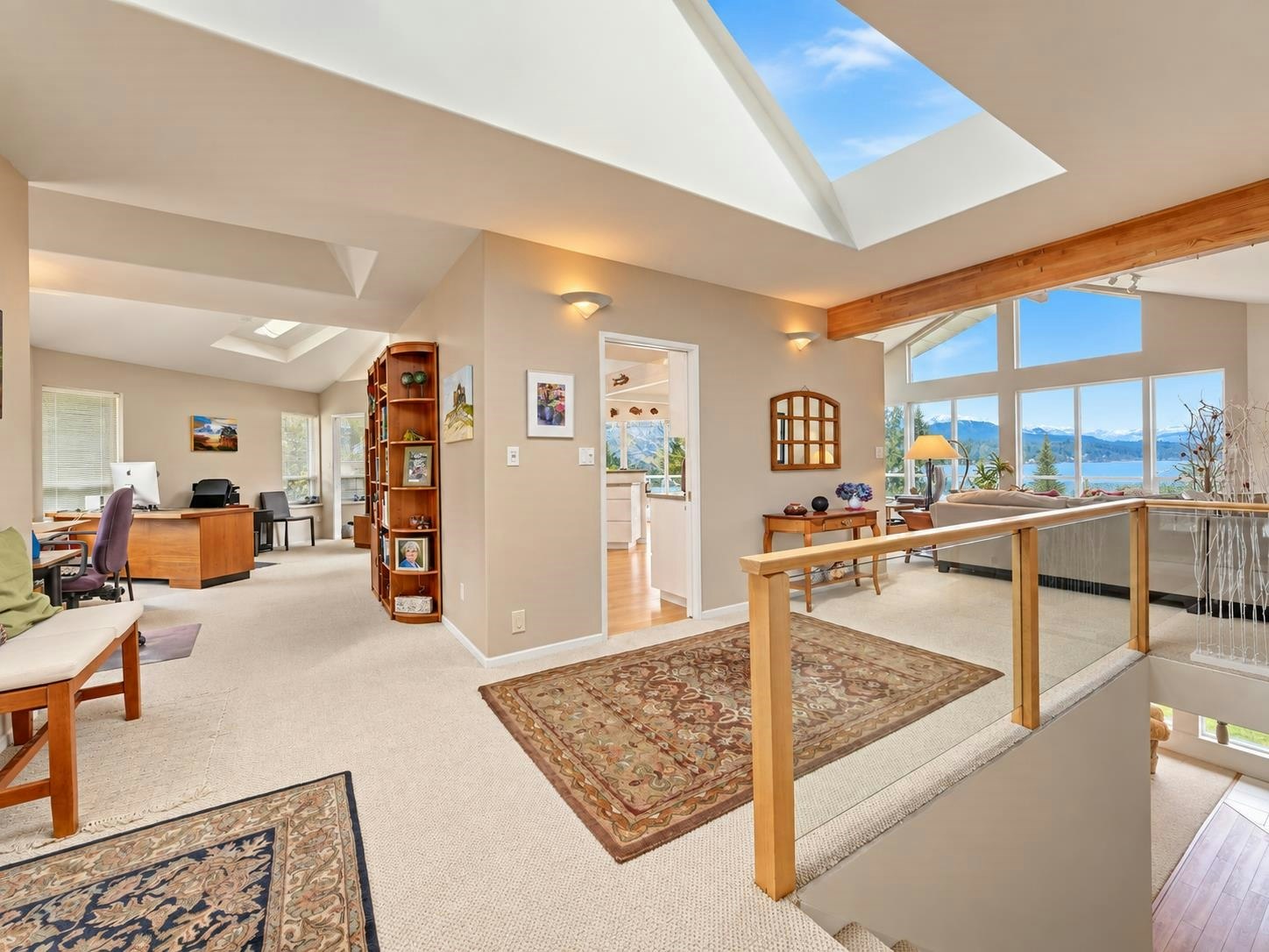 6484 N Gale Avenue, Sechelt, BC, V7Z 0L1 - 32