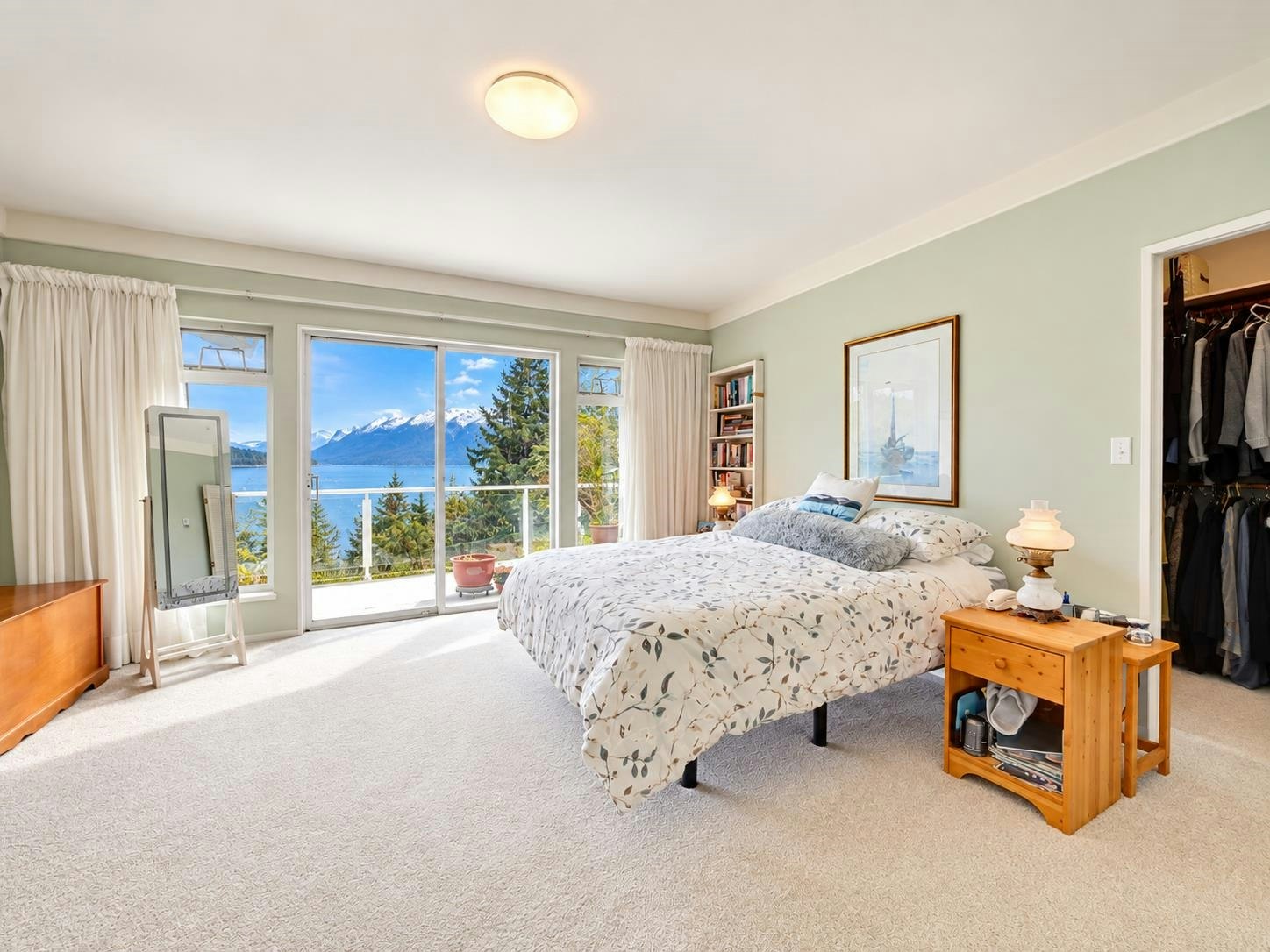 6484 N Gale Avenue, Sechelt, BC, V7Z 0L1 - 28