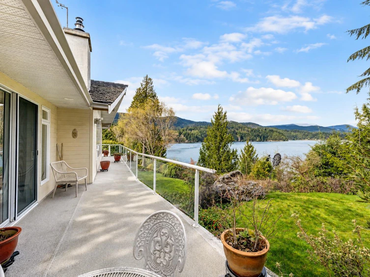 6484 N Gale Avenue, Sechelt, BC, V7Z 0L1 - 26