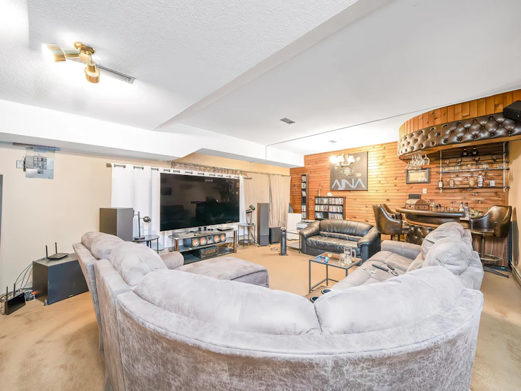 5734 Eglinton Street, Burnaby, BC, V5G 2B6 - 19