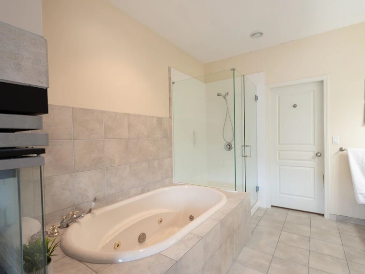 3426 Main Avenue, Port Moody, BC, V3H 4R3 - 24