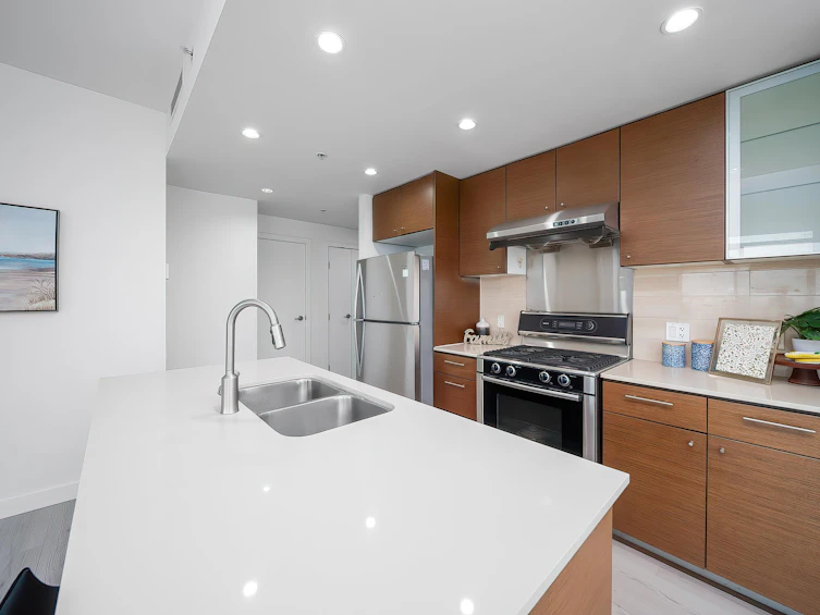 1703-5900 Alderbridge Way, Richmond, BC, V6X 0B6 - 9