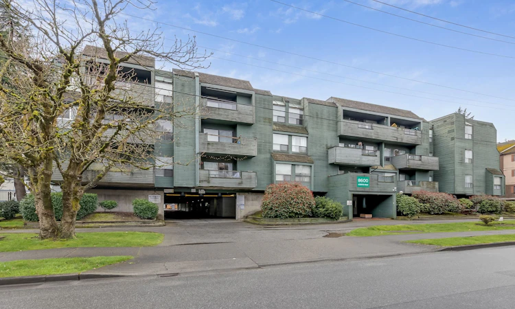 210-8600 Ackroyd Road