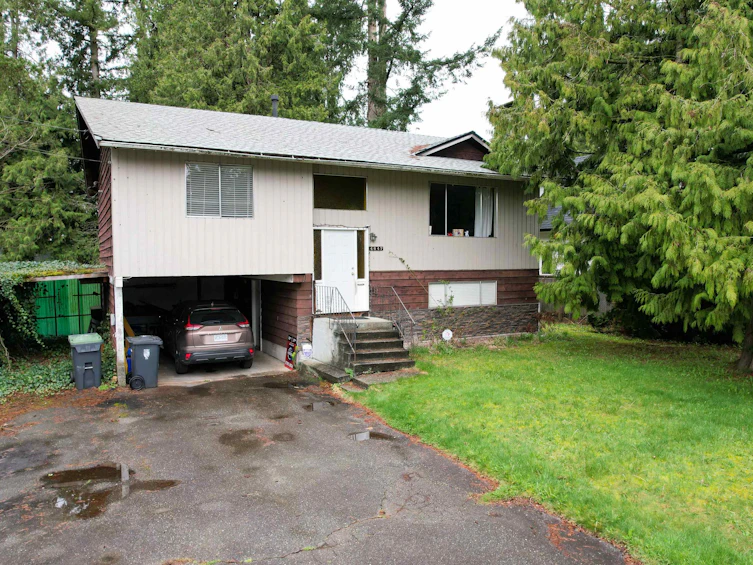 4047 204b Street, Langley, BC, V3V 1A8