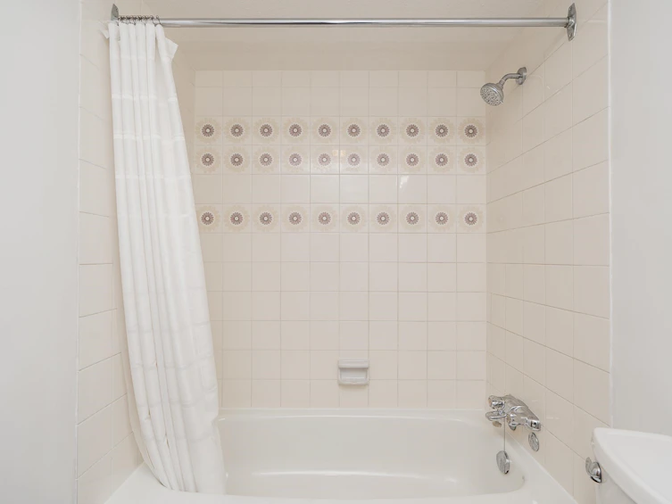 205-13364 102 Avenue, Surrey, BC, V5T 5L8 - 28