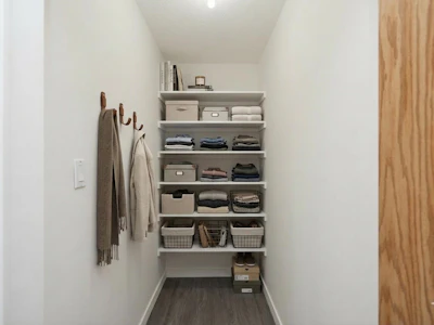 205-13364 102 Avenue - 4
