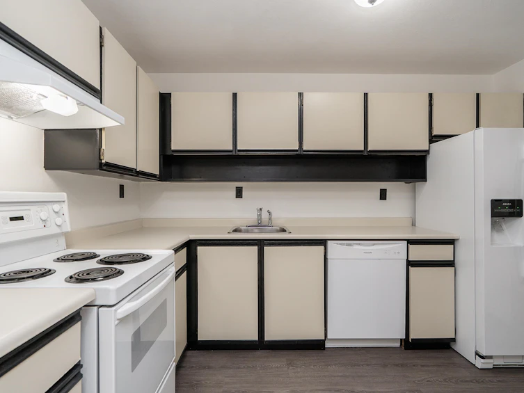 205-13364 102 Avenue, Surrey, BC, V5T 5L8 - 7