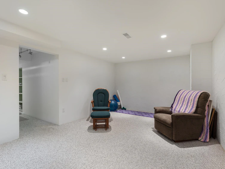 4603 Hoskins Road, North Vancouver, BC, V7K 2R2 - 19