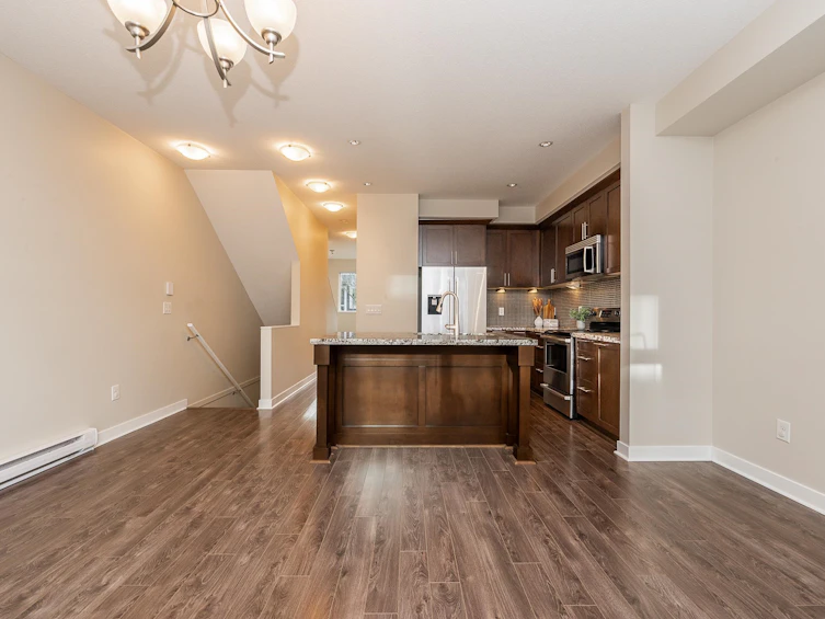 120-1460 Southview Street, Coquitlam, BC, V3E 0G6 - 3