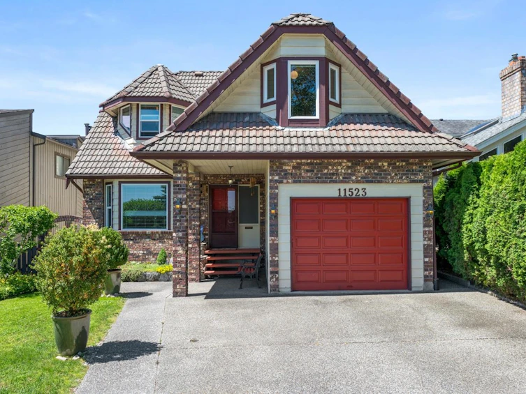 11523 Bonson Road, Pitt Meadows, BC, V3Y 1P7