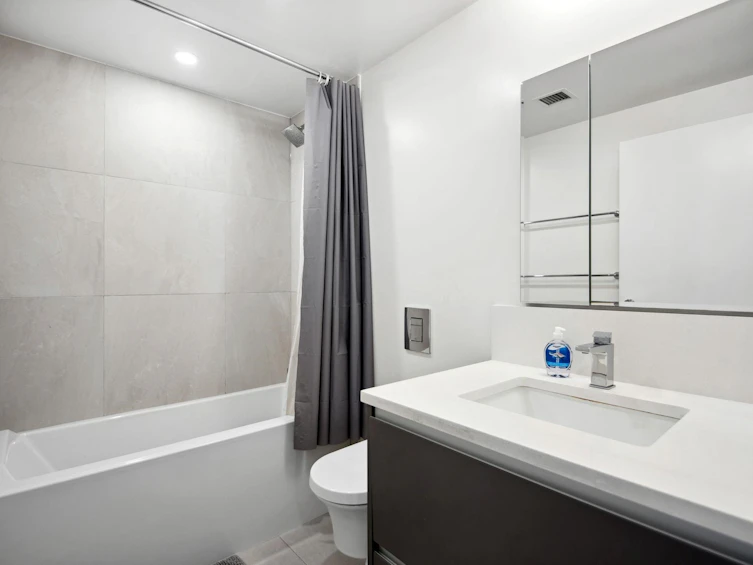 602-180 E 2nd Avenue, Vancouver, BC, V5T 0K4 - 16