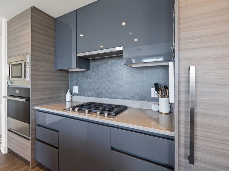 1103-3538 Sawmill Crescent, Vancouver, BC, V5S 0J8 - 9
