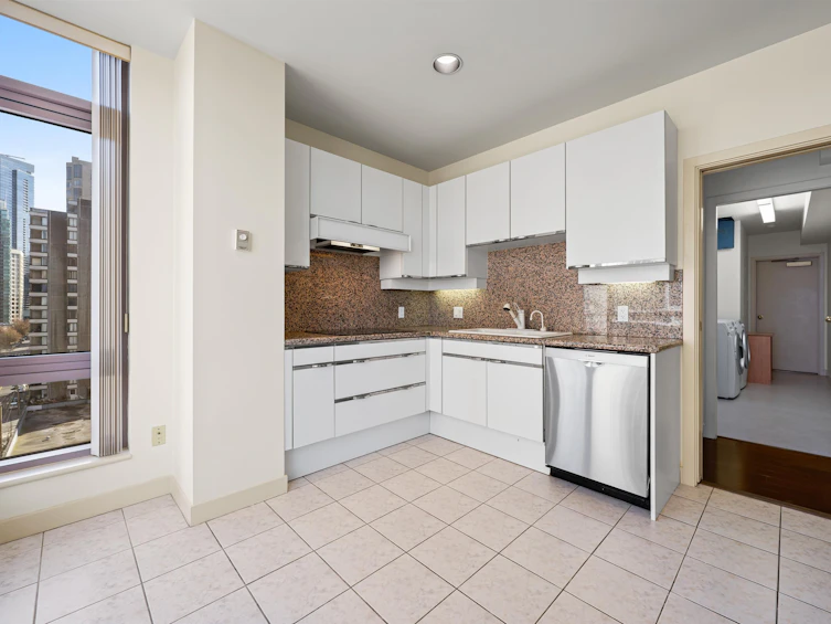 10A-1500 Alberni Street, Vancouver, BC, V6G 3C9 - 10