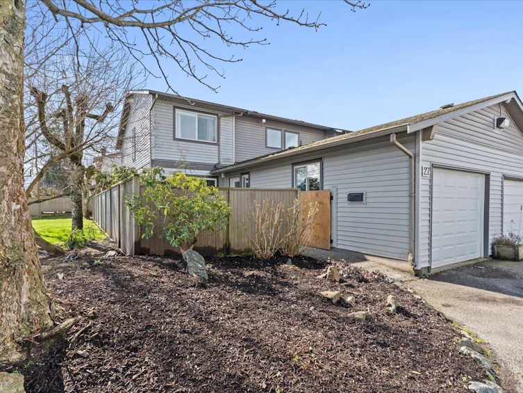 27-46689 First Avenue, Chilliwack, BC, V2P 1X5