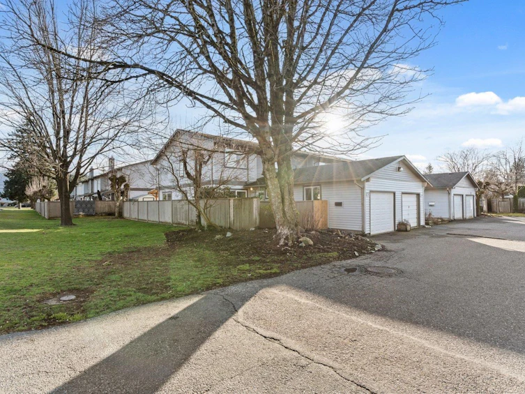 27-46689 First Avenue, Chilliwack, BC, V2P 1X5 - 28