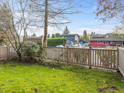 102-15385 101a Avenue - 4