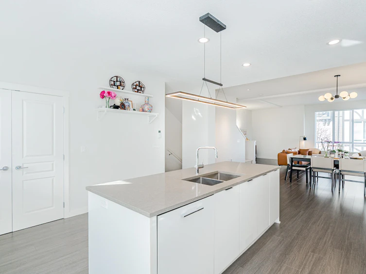 71-10388 No. 2 Road, Richmond, BC, V7E 0B9 - 9
