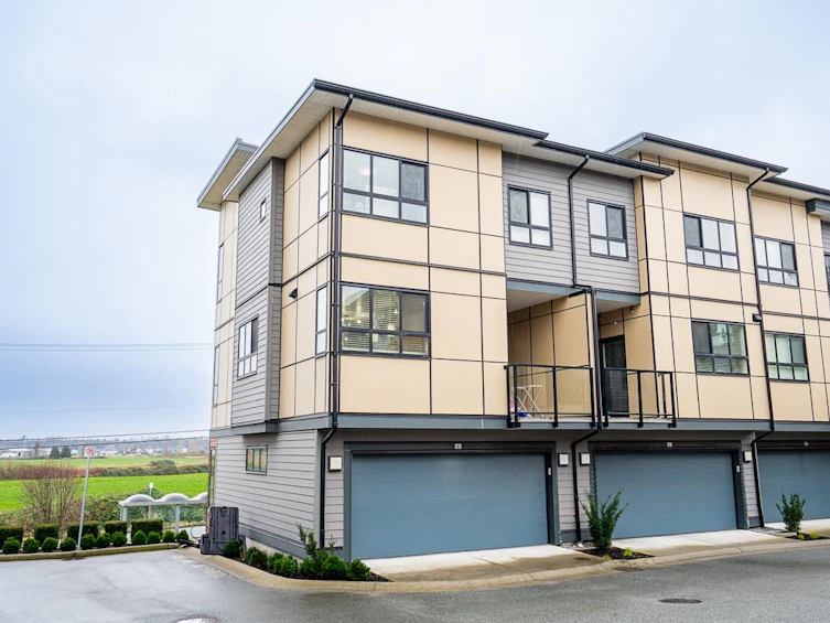 8-1938 North Parallel Road, Abbotsford, BC, V3G 0H1 - 25