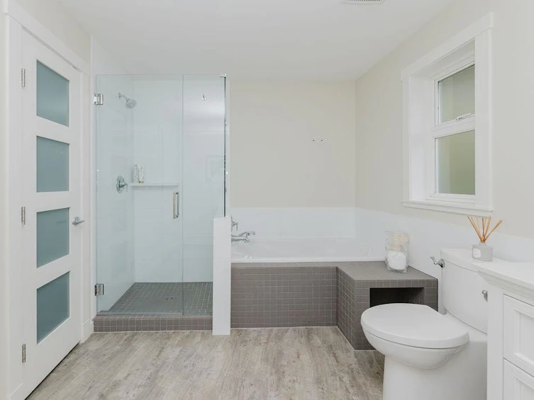 5620 Mintie Road, Halfmoon Bay, BC, V7Z 1E8 - 30