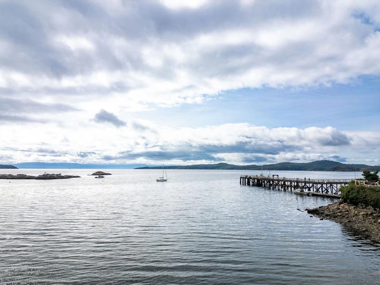 5620 Mintie Road, Halfmoon Bay, BC, V7Z 1E8 - 4
