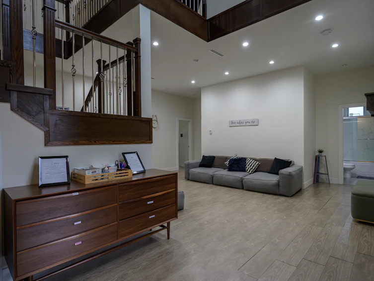 10873 132 Street, Surrey, BC, V3T 3W6 - 9