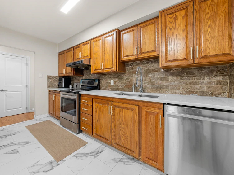 8689 110a Street, Delta, BC, V4C 4K8 - 15