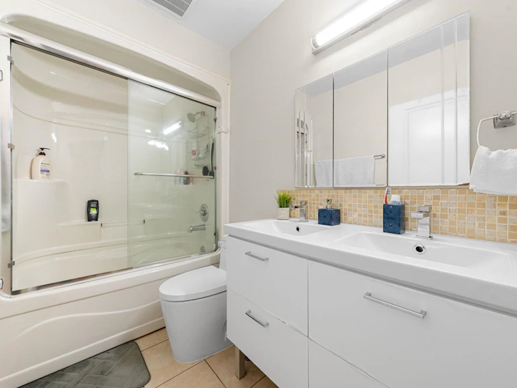 8689 110a Street, Delta, BC, V4C 4K8 - 20