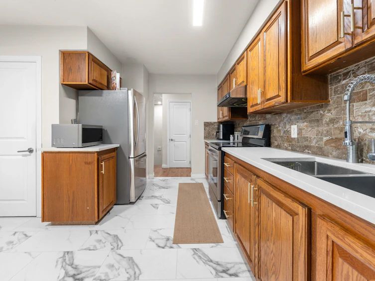 8689 110a Street, Delta, BC, V4C 4K8 - 16