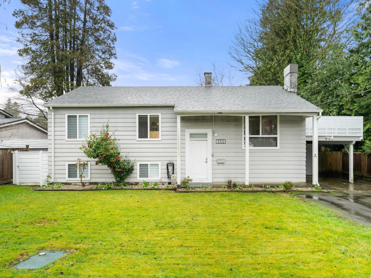 8689 110a Street, Delta, BC, V4C 4K8