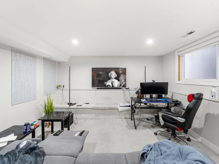8689 110a Street, Delta, BC, V4C 4K8 - 28