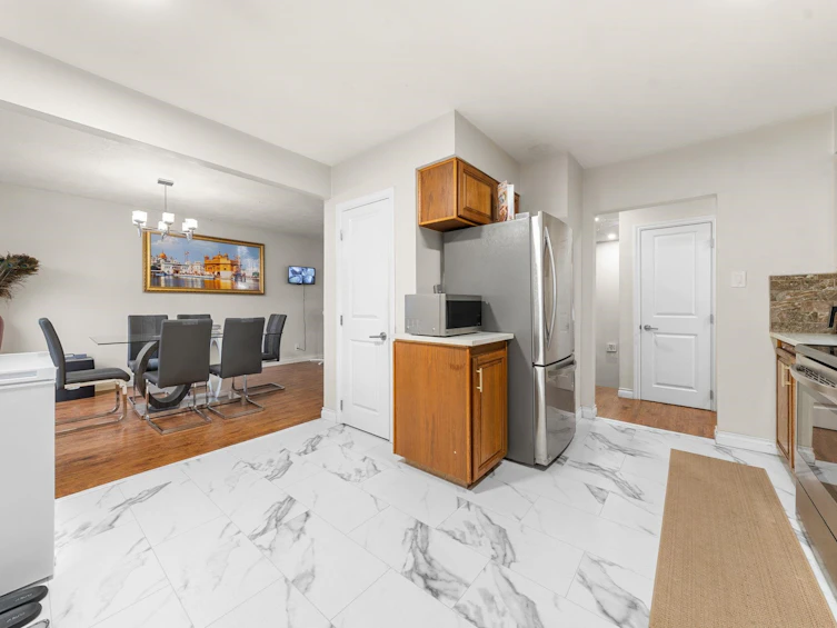 8689 110a Street, Delta, BC, V4C 4K8 - 17