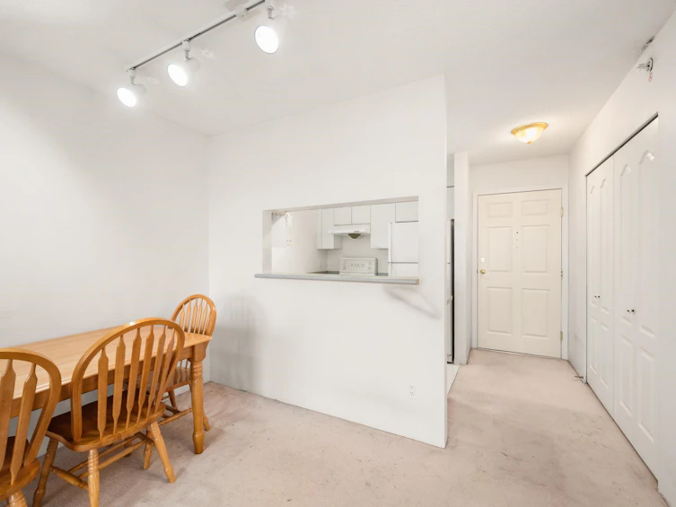 607-3489 Ascot Place, Vancouver, BC, V5R 6B6 - 9