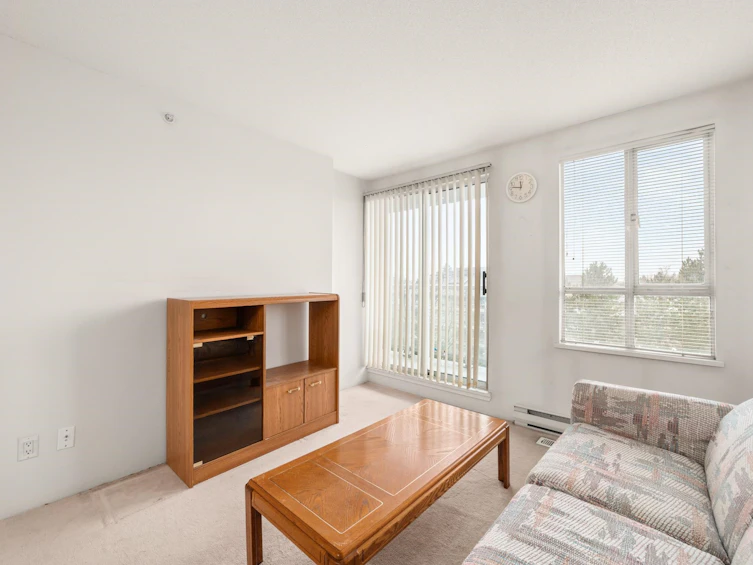 607-3489 Ascot Place, Vancouver, BC, V5R 6B6 - 3