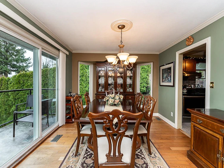 2259 Mountain Drive, Abbotsford, BC, V3G 1E4 - 6