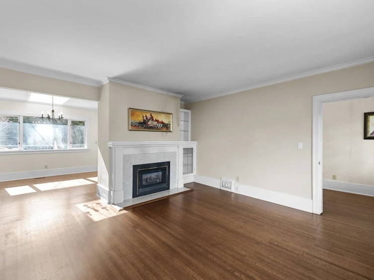 4278 W 12th Avenue, Vancouver, BC, V6R 2P7 - 3
