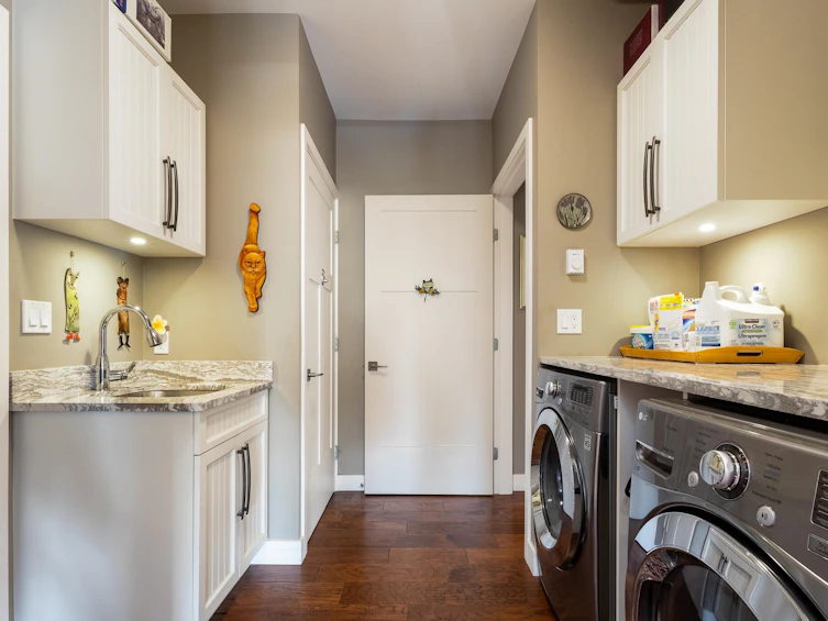 9326 Jorgensen Place, Halfmoon Bay, BC, V7Z 1B4 - 28