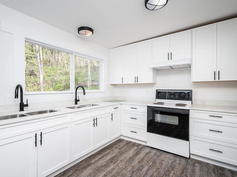 44190 Malcolm Road, Mission, BC, V0M 1N0 - 8
