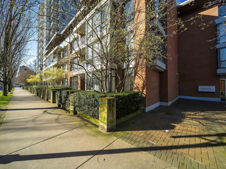 101-6331 Buswell Street, Richmond, BC, V6Y 4H2 - 2